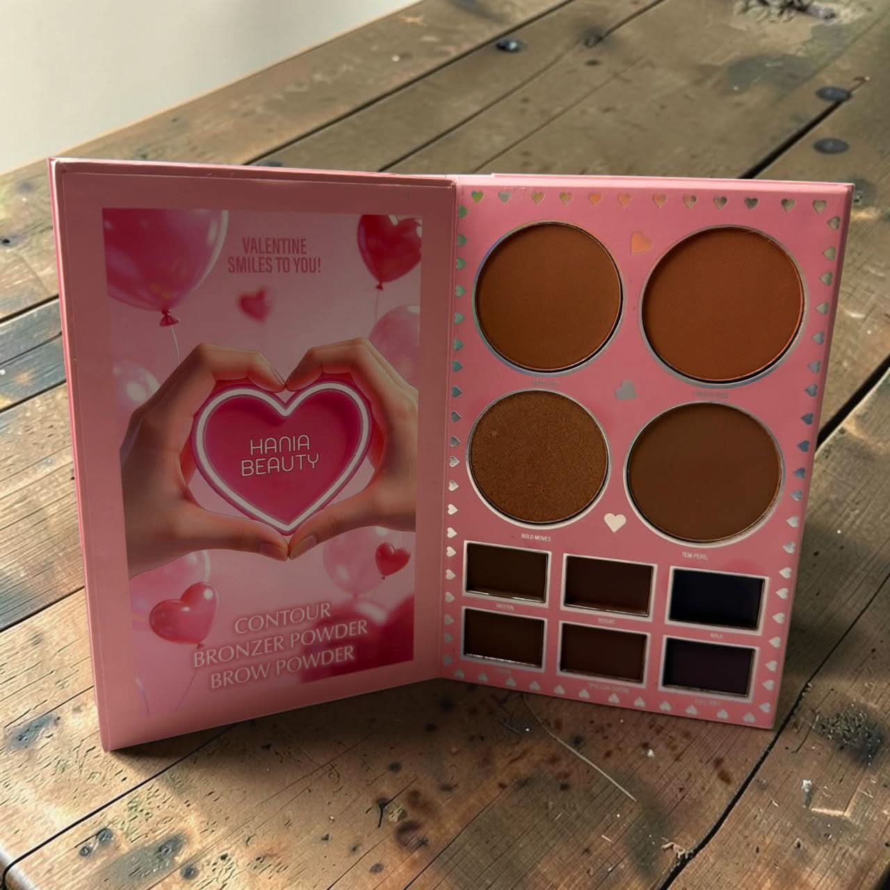 HANIA BEAUTY 7 PAGES - ALL IN ONE MAKEUP BOOK 2026