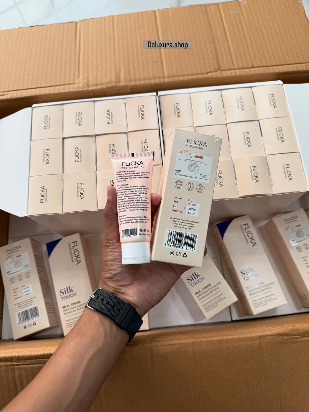 Flicka silk touch moisturiser+ primer (Imported UAE)