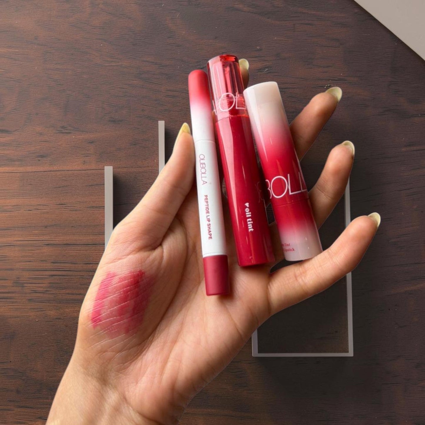OLIBOLLA PLUMP IT GLOSS